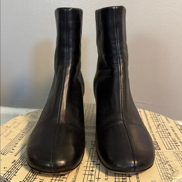 Mansur Gavriel Glove Boots Black Lambskin Leather SZ 7 - Picture 2 of 12